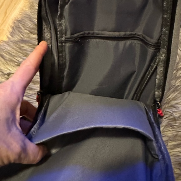 Like NEW ACCRA Canvas Unisex Side bag - Picture 5 of 10